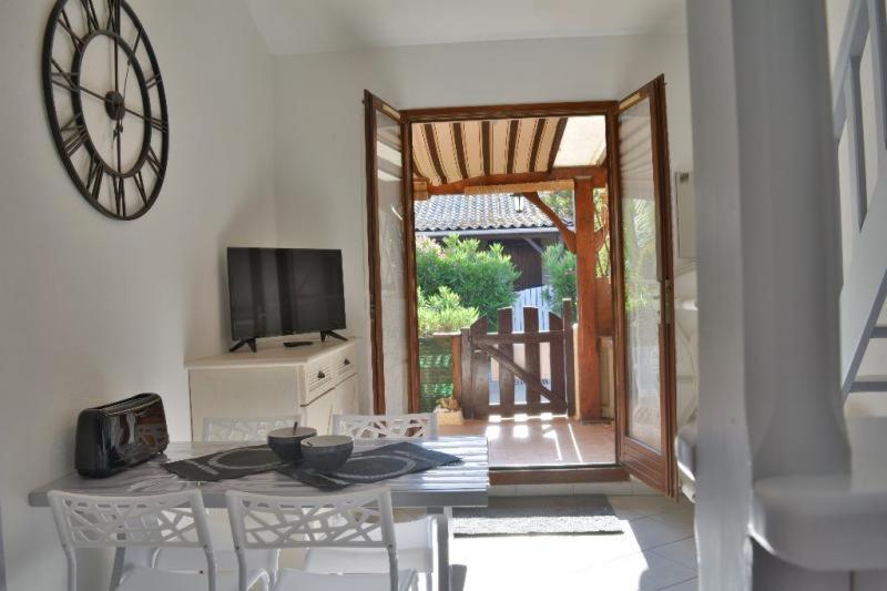 Les Patios De La Mer : Villa 4 Pers Proche De La Plage Saint-Cyprien  Dış mekan fotoğraf